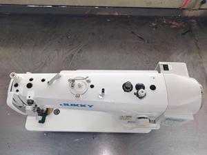 JUKKYJK9980-D4 High-speed Direct Drive Computerized Automatic Flat-bed Lockstitch <b>Sewing</b> <b>Machine</b> <b>Industrial</b> for Garment Factory - Product Image 2