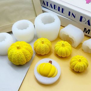 Moule en silicone 3D Citrouille d'Halloween pour pâtisserie, gâteau mousse au chocolat, bricolage et bougies d'aromathérapie - Product Image 1