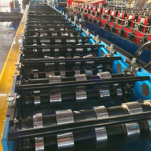 Machines de fabrication de cadres et de canaux en acier C Z Machine de formage de rouleaux de Purlin à section Sigma en forme de M pour la vente en gros de bonne qualité - Product Image 6