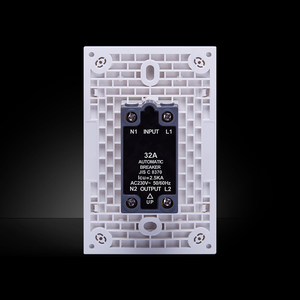 Interruptor de interruptores automáticos de protección de equipos de PC ignífugo e impermeable <span class=keywords><strong>16A</strong></span> - Product Image 2
