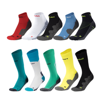 LONGFEI Vente en gros de chaussettes de sport de haute qualité pour femmes et hommes, avec logo personnalisé, chaussettes de compression, chaussettes de course à pied, chaussettes de basket-ball