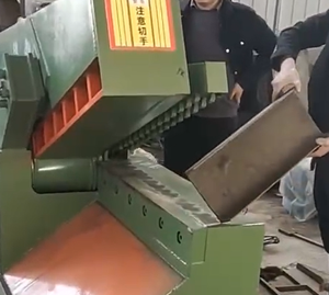 Découpeuse automatique de métal de cisailles d'alligator hydraulique pour l'alliage et l'acier au carbone avec le moteur 22kw - Product Image 6