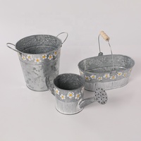 Pot Bunga Besi Galvanis Rustic, Pot Logam Bermotif Daisy dan Bak Oval untuk Dekorasi Balkon dan Taman