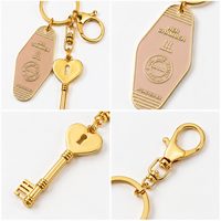 Porte-clés personnalisé en métal en forme de cœur, en alliage de zinc de qualité supérieure, breloque personnalisée, cadeau pour couple, souvenir de festival
