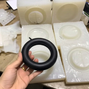 Prototipos CNC de Moldeo de Plástico Personalizados por Maestros Artesanos para Electrónica, Medicina y Juguetes, Formato de Datos STL e IGS - Product Image 3