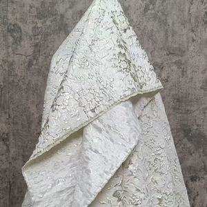 <span class=keywords><strong>Tissu</strong></span> Jacquard <span class=keywords><strong>Blanc</strong></span> à Motifs Floraux JSD4301 pour Robes, Gilets <span class=keywords><strong>et</strong></span> Sacs pour Hommes <span class=keywords><strong>et</strong></span> Femmes, <span class=keywords><strong>Tissu</strong></span> Décoratif de Designer - Product Image 3