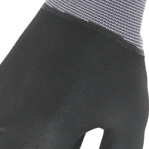 Guanti da Lavoro MaxiPact Completamente Rivestiti in Nylon Spandex 15 Gauge, Resistenti all'Olio, Flessibili, Morbidi, Comodi e Impermeabili <span class=keywords><strong>per</strong></span> Settore Petrolifero e Minerario - Product Image 4