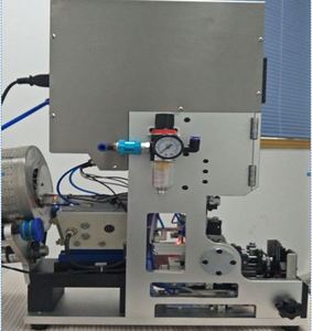 Máquina de inserción de sello automático original de fábrica, precio de goma de prensar terminal de cable con venta al por mayor - Product Image 4