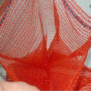 Sac en maille Raschel rouge pour fruits et légumes avec cordon de serrage, matériau PP Leno, 50x80cm, tricotage circulaire - Product Image 5