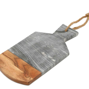 Tabla de Cortar Rectangular Clásica de Madera que Complementa Cualquier Decoración de Cocina Mientras Ofrece una Superficie de Cocción Funcional - Product Image 1