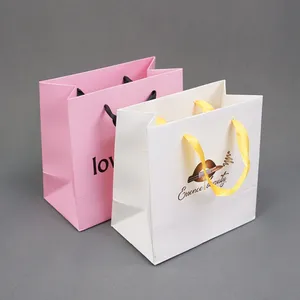 Customized Paper Bag With Pp Handle Printed Logo Black Cardboard Paper Bag Package Shopping Bag