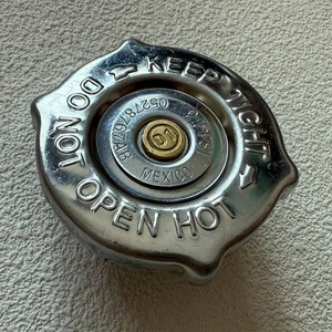Nuovo Tappo Radiatore 5278767AB per Jeep Grand <span class=keywords><strong>Cherokee</strong></span>, Dodge WD, Chrysler 300, PT Cruiser 3.0L 2001-2023, 05278767AB e 05278767AA - Product Image 3