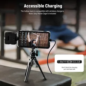 Cage pour téléphone NEEWER PA082 pour Samsung Galaxy S25 Ultra avec adaptateur de filtre 67 mm et plaques arrière pour objectifs 17 mm et monture T - Product Image 4