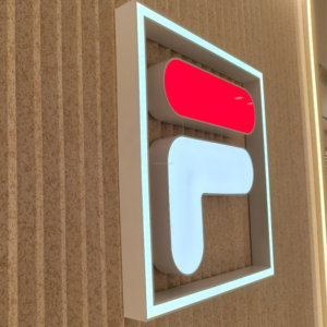 Surat Logo saluran Resin baja tahan karat bercahaya 3D untuk perusahaan dan rumah sakit Model dan Logo numerik bercahaya - Product Image 3