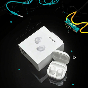 หูฟังไร้สาย FE Sports R400 แบบใส่ในหู พร้อมจอแสดงผล LED แสดงสถานะแบตเตอรี่ ชิปเซ็ต JL ระบบตัดเสียงรบกวน ANC กันน้ำระดับ IPX5 รองรับ LHDC ควบคุมด้วยระบบสัมผัส - Product Image 3