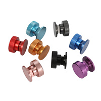 Couvre-chef personnalisé CNC pièces de rechange accessoires vis capot rabattable aluminium anodisé soudage capot attaches de casque