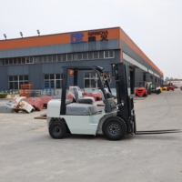 Chariot élévateur diesel 2,5 T à prix abordable, moteur fiable, quatre roues motrices 2WD/4WD, confortable et puissant