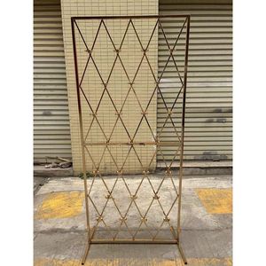 جدار شمع خلفي للجدار الزفاف الرائع حامل شموع معدني متقاطع خلفية ذهبية للزفاف خلفية شموع جدارية - Product Image 1