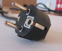 Fabricant de moules de personnalisation de câbles électriques avec prise européenne