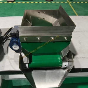 Fabrieksdirect aangepaste automatische trilvoederbak met PLC & motor, roestvrij staal SUS304 voor bulk onderdelen, schaalvoeder - Product Image 4
