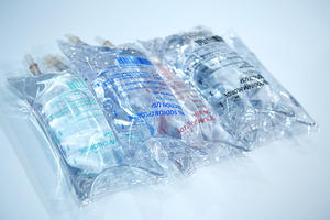 Klare Thermotransferfolie für Medizinische Infusionsbeutel - Ideal zum Drucken von Identifikationsdaten - Product Image 3