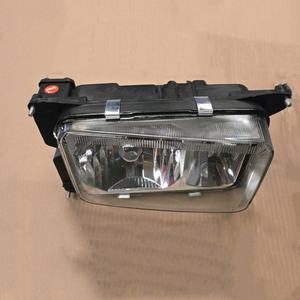 Sinotruck camion lourd Howo pièces de rechange lampe frontale Wg9100720105 Wg9100720106 pour 70t/STR <span class=keywords><strong>Boco</strong></span> 5410509 phare camion accessoires - Product Image 2