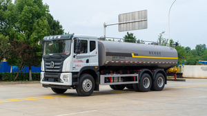รถบรรทุกฉีดน้ำสีเขียวตงเฟิง ฮวาเซิน 6x4 19000 ลิตร พร้อมเครื่องยนต์และปั๊มดีเซลสำหรับลดฝุ่น - Product Image 2