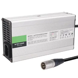Pengisi daya baterai Lithium 25.2 Volt 15 Amp, pengisi daya pintar tegangan Output 25.2 V untuk baterai Lithium 24V 6S untuk mobil perahu Kereta Golf