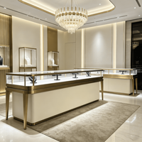 Vitrine et comptoir de présentation de bijoux de luxe haut de gamme personnalisés, design d'intérieur de bijouterie, armoire à bijoux