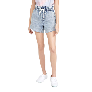 กางเกงยีนส์ขาสั้นลำลองสำหรับผู้หญิง ทรงฮอตชอร์ต สีพื้น ย้อมสีแบบเป็นมิตรต่อสิ่งแวดล้อม แห้งเร็ว คุณภาพสูง ขายส่ง OEM ทันสมัย สีพื้น - Product Image 1