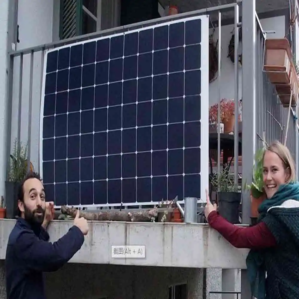 Vente en gros Chine panneau solaire 100w kit complet bon prix de gros panneau solaire enroulable flexible 200w toit