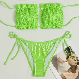 Bikini Brasileño de Dos Piezas con Logotipo Personalizado OEM, Traje de Baño Triangular con Tirantes, Traje de Baño de Mujer con Tanga, Estampado y Push-Up - Product Image 1