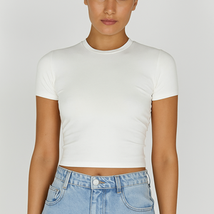 Camiseta personalizada de fabricante OEM, Camiseta corta básica de algodón negro liso, camiseta para mujer Y2K, camiseta en blanco para bebé para mujer - Product Image 1