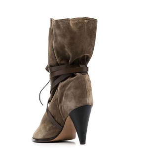 Bottines courtes en daim souple de qualité supérieure pour femmes, chaussures quotidiennes à talons hauts à pointe, avec lacets croisés - Product Image 5