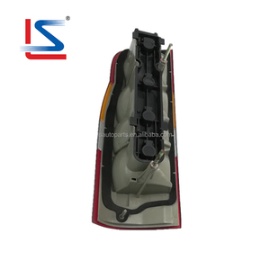 <span class=keywords><strong>Fanale</strong></span> <span class=keywords><strong>posteriore</strong></span> automatico per <span class=keywords><strong>TRANSIT</strong></span> 2000-2005 OEM R 1116629 L 1116630 <span class=keywords><strong>fanale</strong></span> <span class=keywords><strong>posteriore</strong></span> - Product Image 3