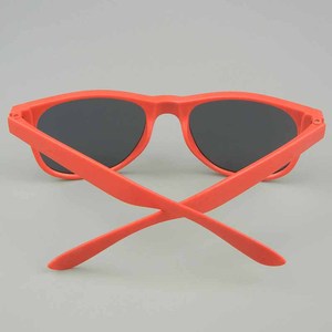 2024 Recycled Eco-Friendly for Wheat Straw <b>Sunglasses</b> Reusable Blue Red Black <b>White</b> Yellow Purple Options Wholesale Promoted - Product Image 2