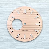 Cadran NH38 Lumineux Vert Intense pour Montre 30,5 mm, en Acier Inoxydable Creux Type Nautilus, Composant de Montre Durable et Authentique