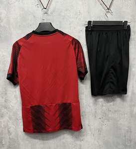 Pabrik grosir baru musim 2025-26 pria klub ketiga jersey lengan pendek pakaian sepak bola inventori jersey sepak bola - Product Image 6