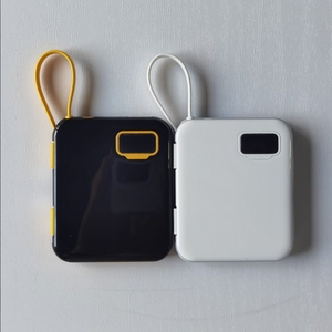 Banco de Energía Portátil Mini de Bolsillo con Carga Rápida PD22.5W, Salida Tipo-C, 5000mAh, Cable Integrado y Pantalla Digital - Product Image 5