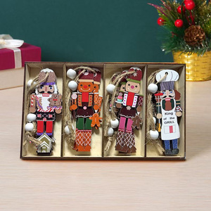 Marionnette de soldat de Noël en bois de 9cm pour décorations de vacances, ornement de fête avec bonhomme en pain d'épice, père Noël - Product Image 3