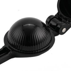 Presse-citron en aluminium de qualité alimentaire, poignée ergonomique, filtre à pulpe intégré, presse-agrumes manuelle, gadget de cuisine facile à nettoyer - Product Image 4