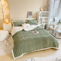 Couverture en flanelle 100% polyester pliable et chaude Orvetex, utilisable en toutes saisons, design personnalisable, cadeau pour bébé unisexe