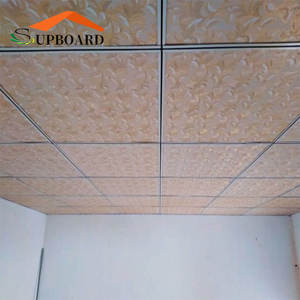 Plaques de <span class=keywords><strong>plafond</strong></span> en gypse à bordure de couleur riche 567 <span class=keywords><strong>60X60</strong></span> pour la décoration de plafonds de bureaux et de salons - Product Image 1