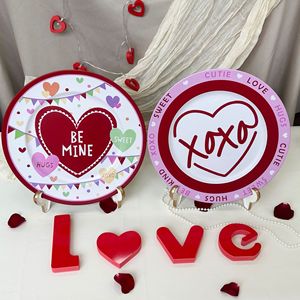 Platos de San Valentín al por Mayor, Decoración Creativa para Fiestas de San Valentín, Lindos Platos de Plástico de 13 Pulgadas para Citas Románticas - Product Image 1