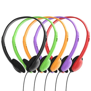 Casques téléphoniques filaires sur oreille modèle 857 noirs en gros, prise jack 3,5 mm, étanches IPX-4, cordon de 1,5 m pour salle de classe - Product Image 1