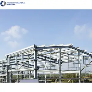 Structure en acier personnalisable en métal léger modulaire Bâtiment préfabriqué d'entrepôt industriel de structure en acier