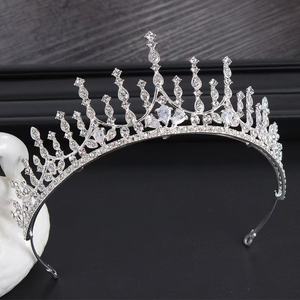 Nouvelle princesse 18 ans adulte anniversaire couronne <span class=keywords><strong>diadème</strong></span> de mariage <span class=keywords><strong>diadème</strong></span> de mariage <span class=keywords><strong>diadème</strong></span> de mariage pour les occasions spéciales - Product Image 2
