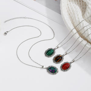 Collier avec pendentif ovale en pierre naturelle, bijoux en pierre brute pour la guérison, cristal délicat, bohème minimaliste, cadeau spirituel quotidien - Product Image 4