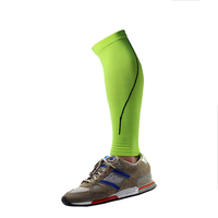 Vente en gros Manchon de jambe de football à compression pour mollet avec protège-tibias Chaussettes de football sans pied 10-15 Mmhg 100% nylon antidérapant