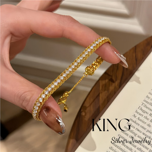 กำไลข้อมือถักลายลูกไม้เงินแท้ King Silver Jewelry เงินสเตอร์ลิง S925 ชุบทอง ประดับคริสตัลและเพชรเทียม แฟชั่นสำหรับผู้หญิง - Product Image 2